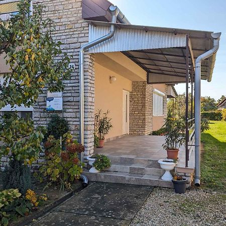 Holiday Home In Balatonfoeldvar 36529 Exterior photo