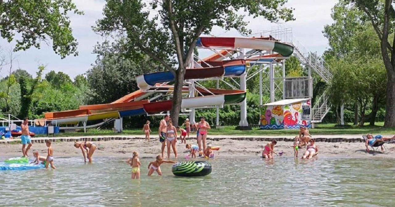 Holiday Home In Balatonfoeldvar 36529 Exterior photo